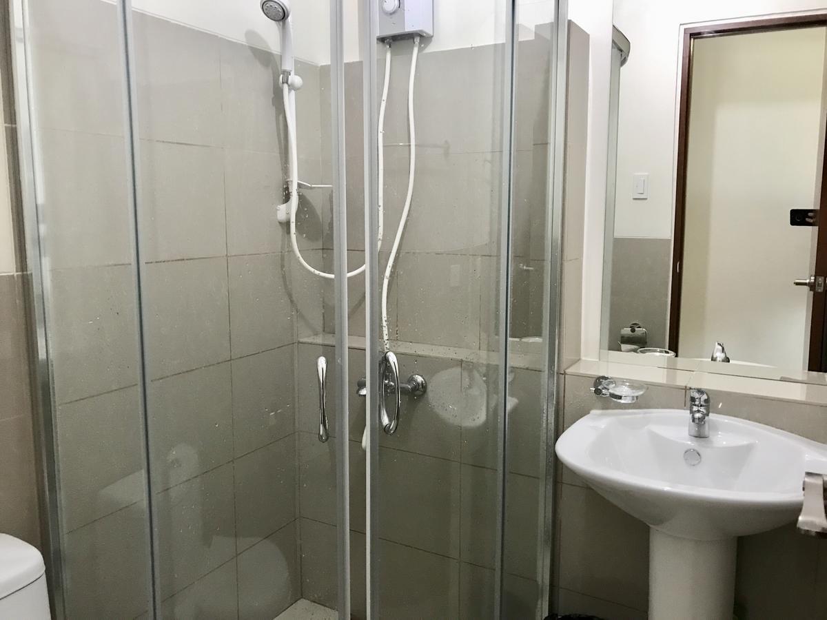 The Beacon Serviced Residences Makati City Екстериор снимка