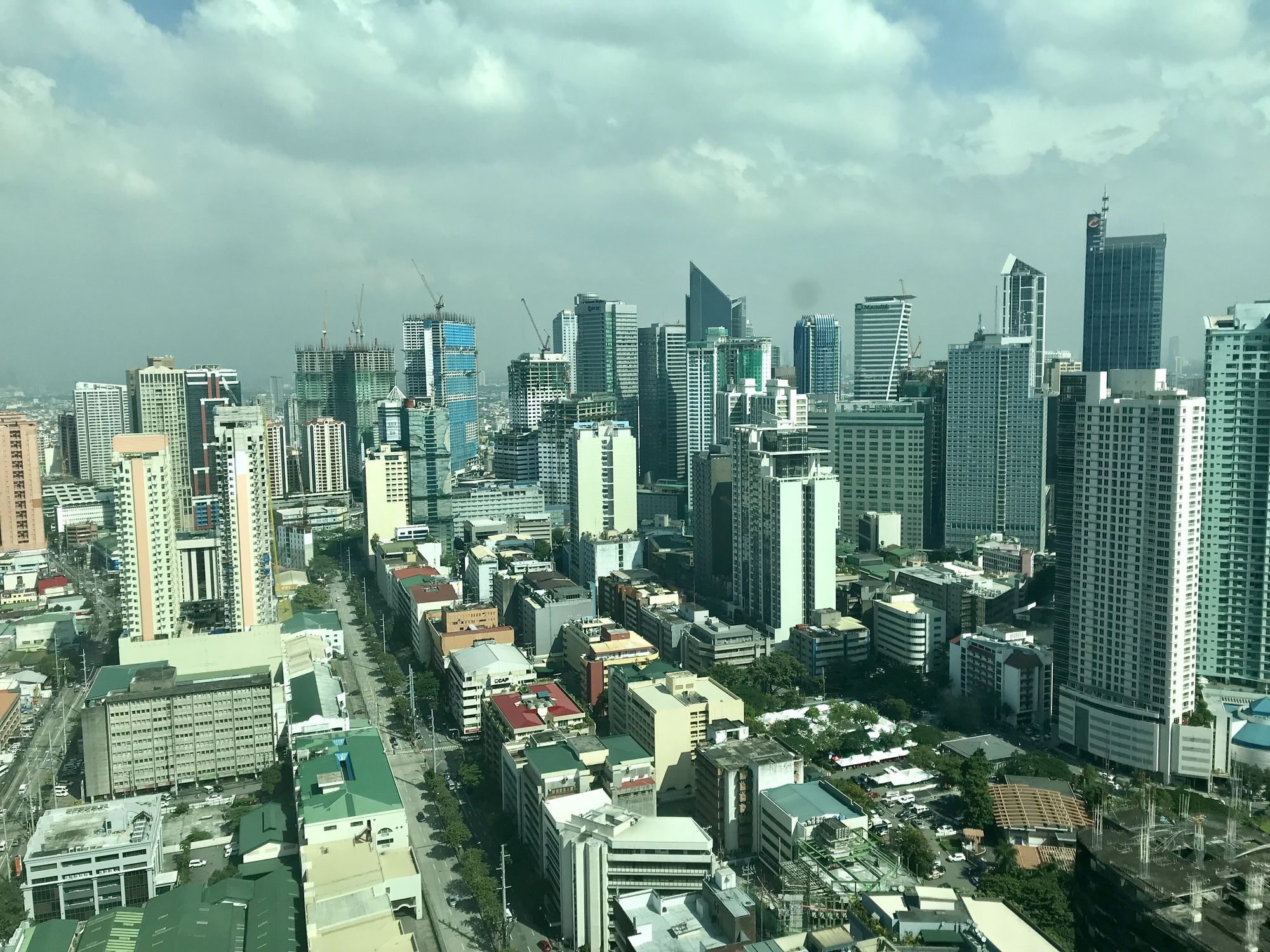 The Beacon Serviced Residences Makati City Екстериор снимка